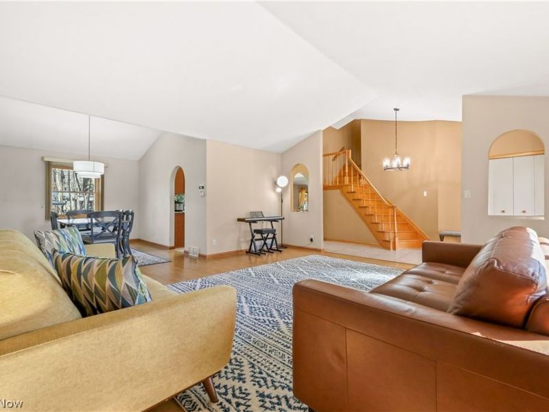 32420 Tracy Lane, Solon, OH 44139 Photo 5