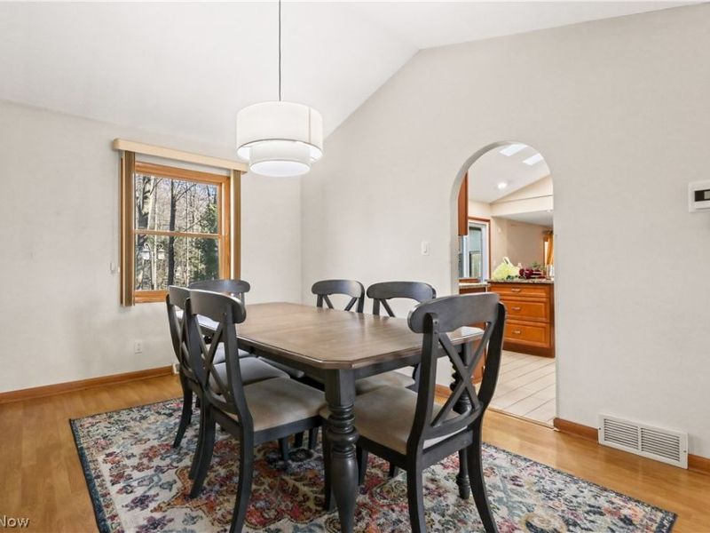 32420 Tracy Lane, Solon, OH 44139 Photo 6