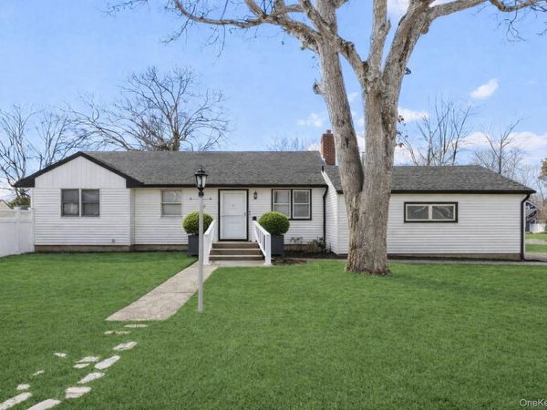 38 Chenango Drive, Bay Shore, NY 11706