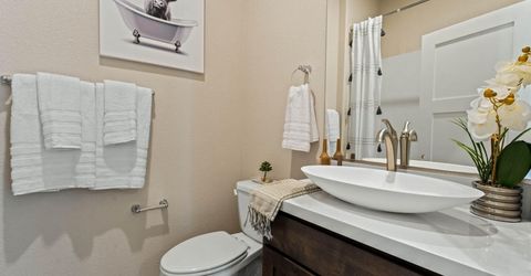 180 Silver Peak Loop, Unit 3, Carson City, NV 89701 Photo