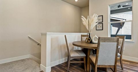 180 Silver Peak Loop, Unit 3, Carson City, NV 89701 Photo