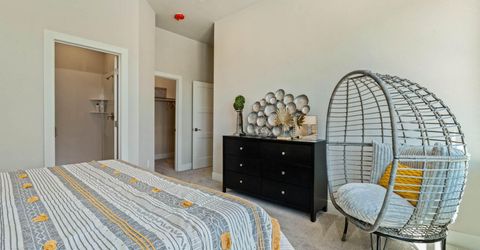 180 Silver Peak Loop, Unit 3, Carson City, NV 89701 Photo