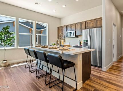 180 Silver Peak Loop, Unit 3, Carson City, NV 89701 Photo