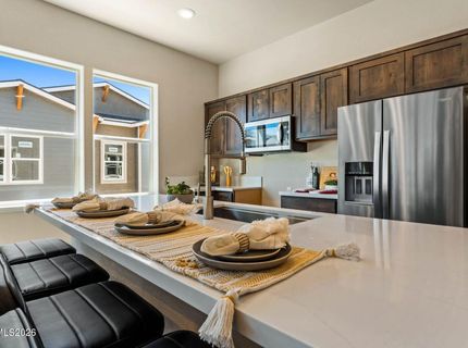 180 Silver Peak Loop, Unit 3, Carson City, NV 89701 Photo