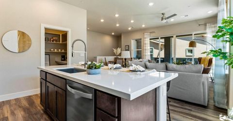 180 Silver Peak Loop, Unit 3, Carson City, NV 89701 Photo