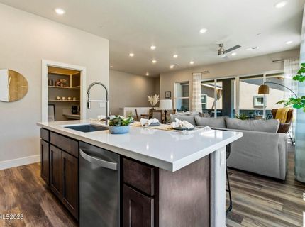 180 Silver Peak Loop, Unit 3, Carson City, NV 89701 Photo