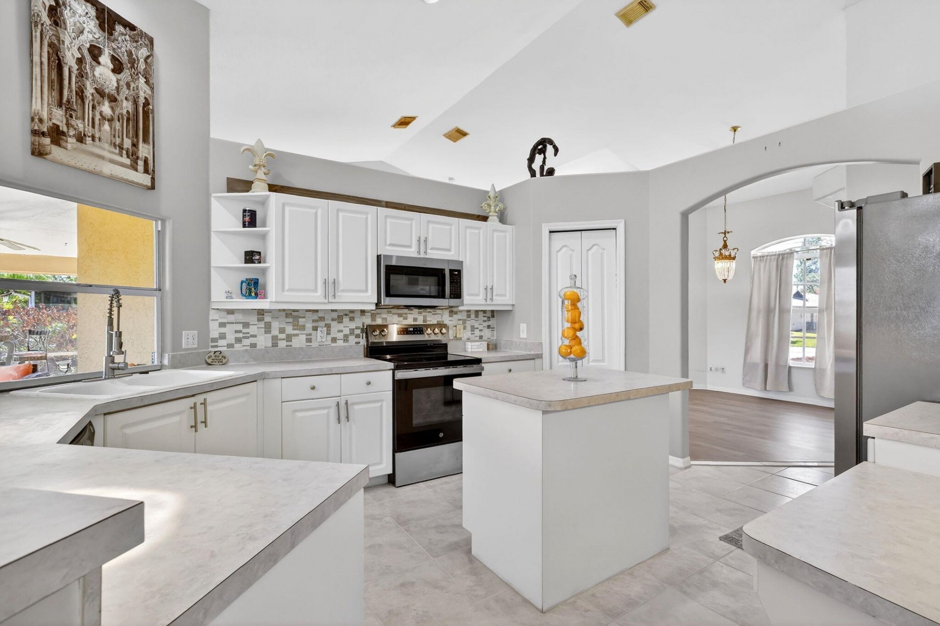 544 SE Nome Drive, Port Saint Lucie, FL 34984 Photo