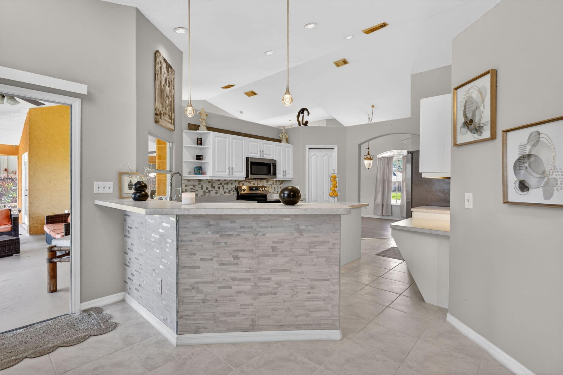 544 SE Nome Drive, Port Saint Lucie, FL 34984 Photo