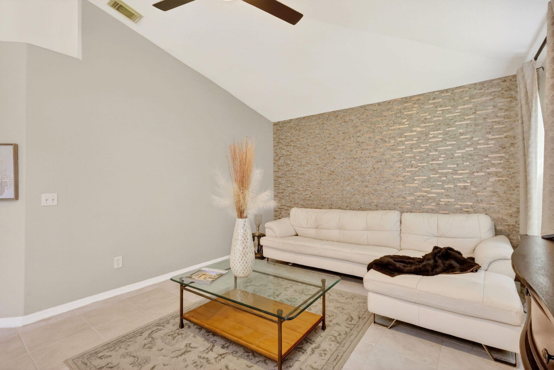 544 SE Nome Drive, Port Saint Lucie, FL 34984 Photo