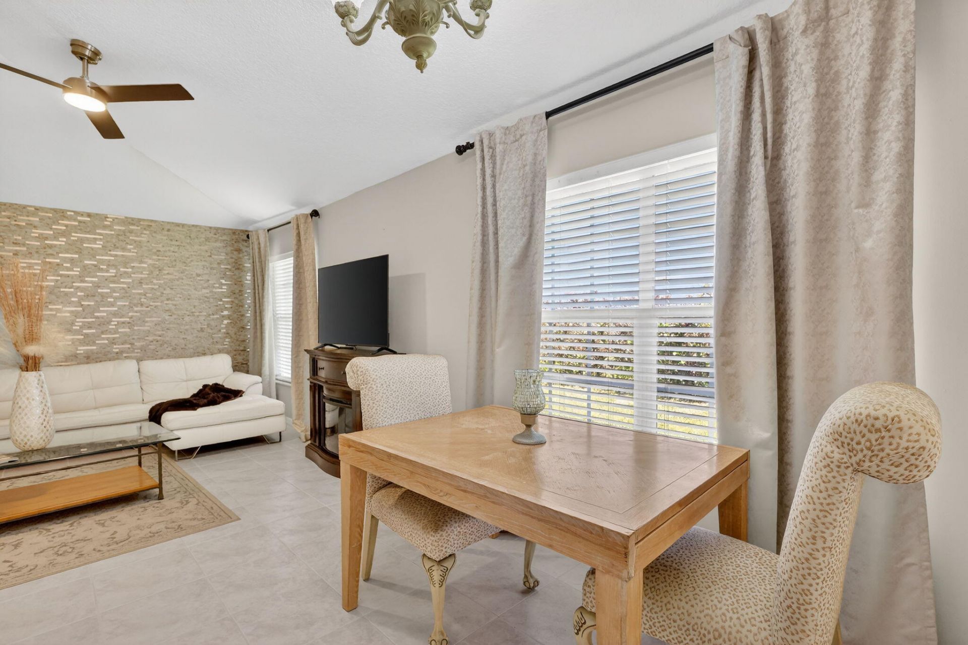 544 SE Nome Drive, Port Saint Lucie, FL 34984 Photo