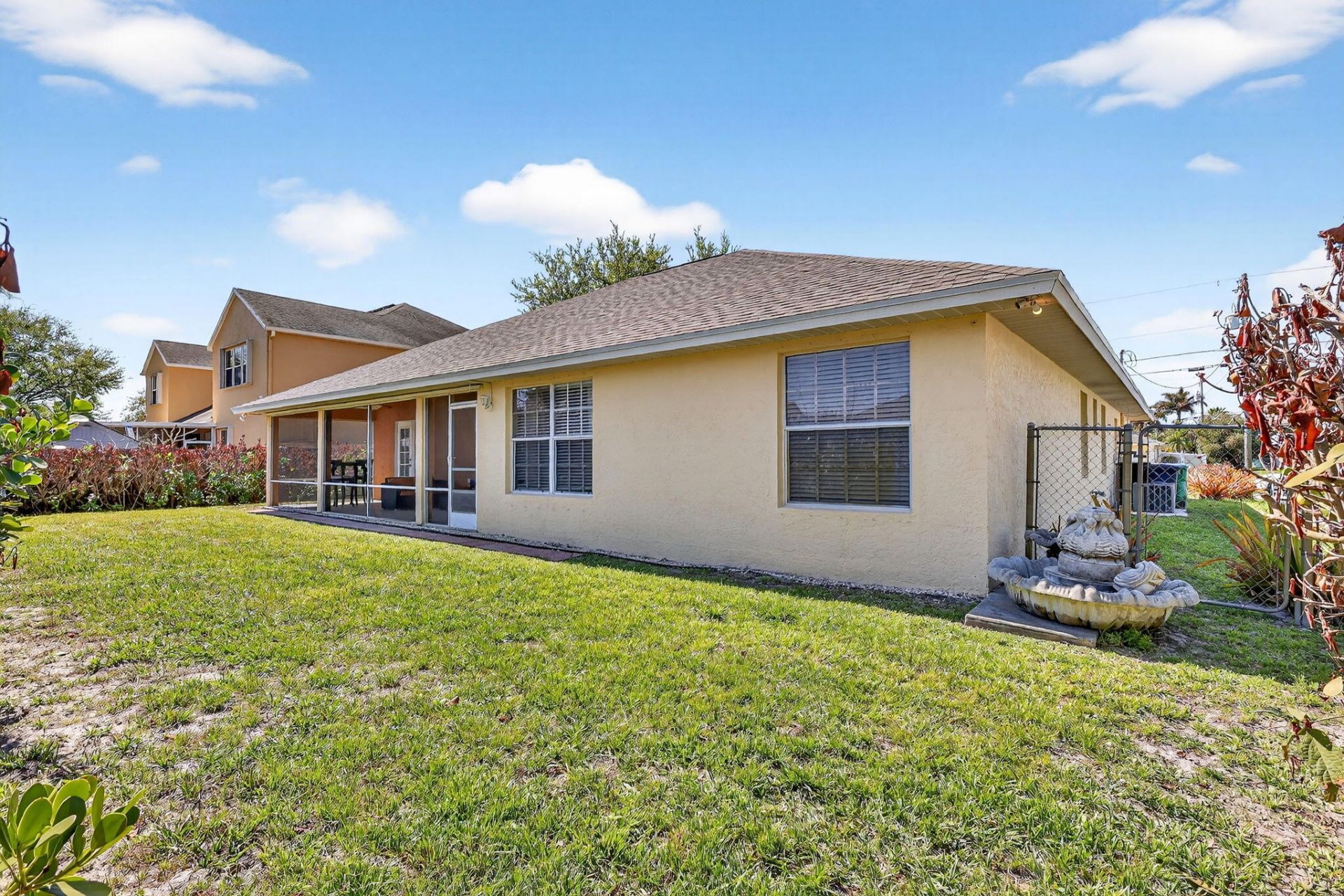 544 SE Nome Drive, Port Saint Lucie, FL 34984 Photo