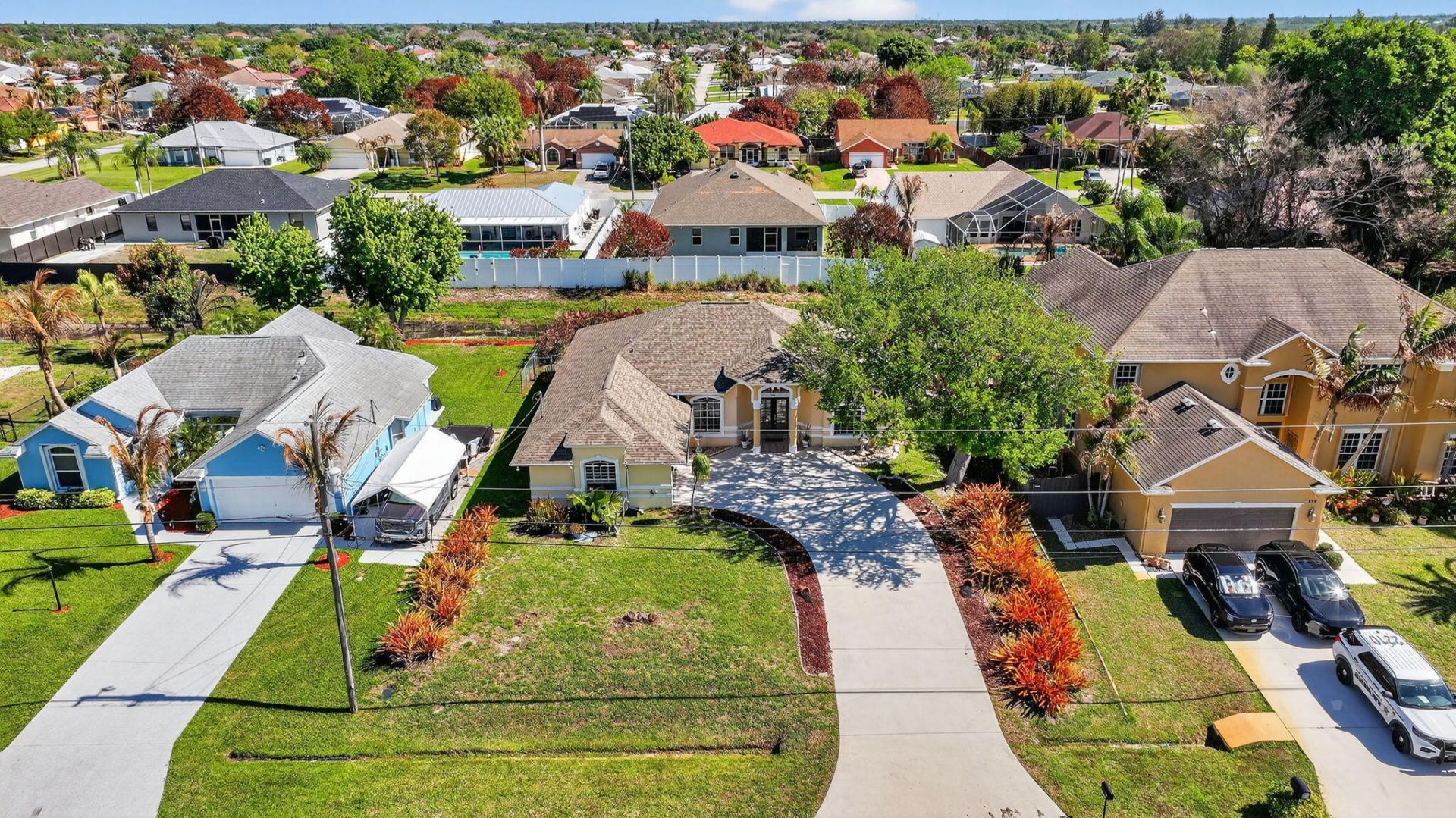 544 SE Nome Drive, Port Saint Lucie, FL 34984 Photo