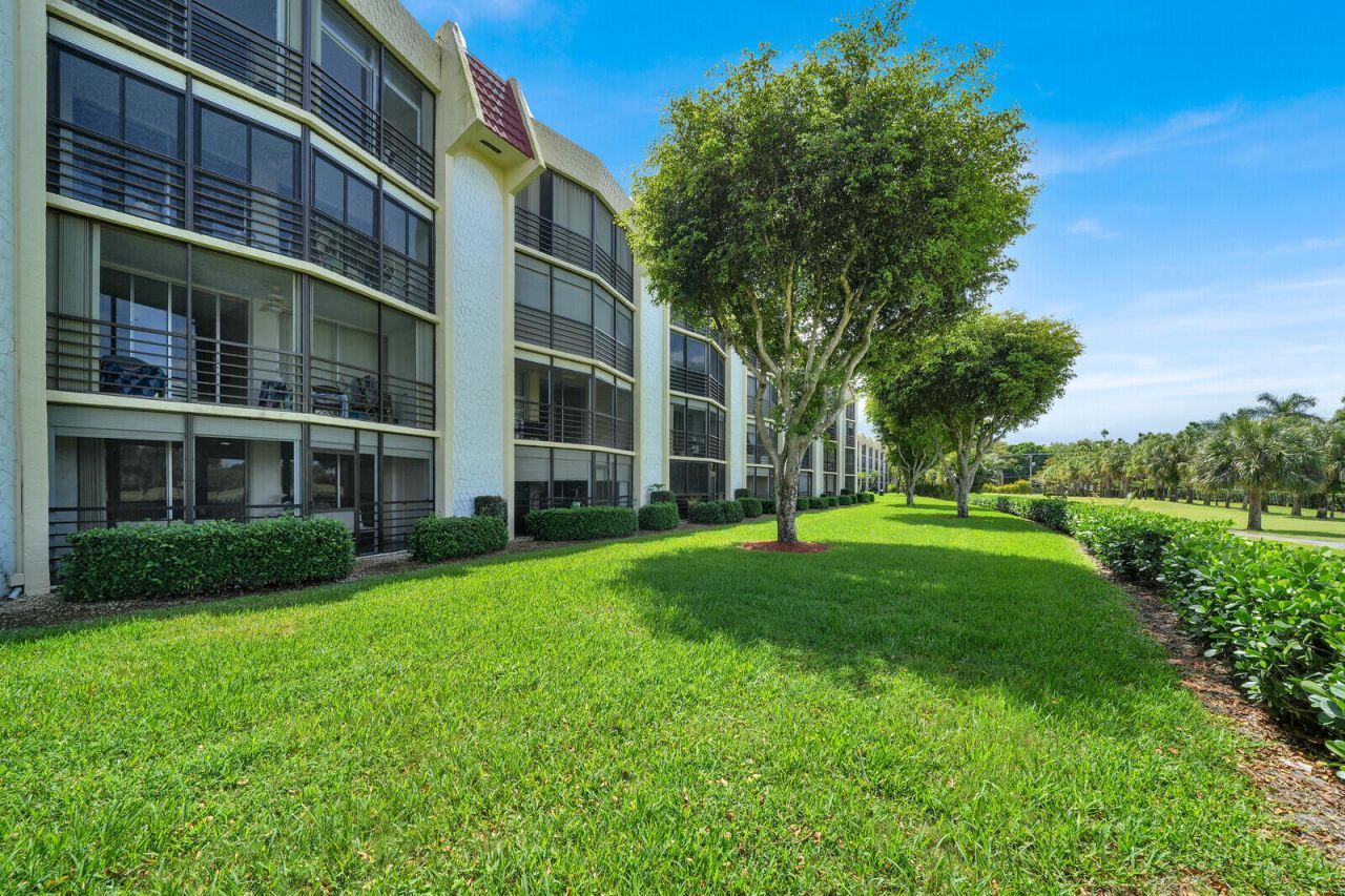 23277 Barwood Lane N, Unit Apt 107, Boca Raton, FL 33428 Photo