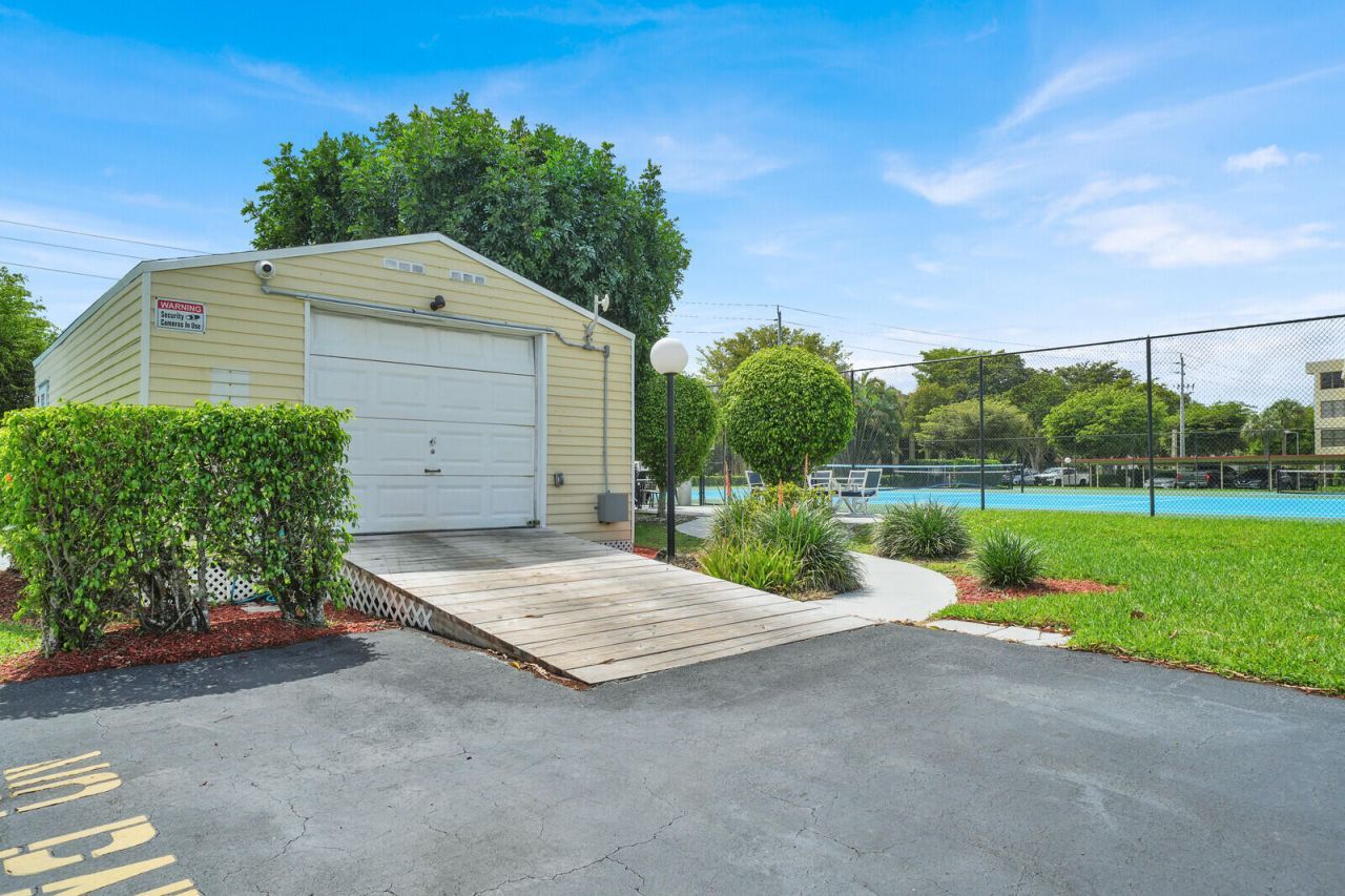 23277 Barwood Lane N, Unit Apt 107, Boca Raton, FL 33428 Photo