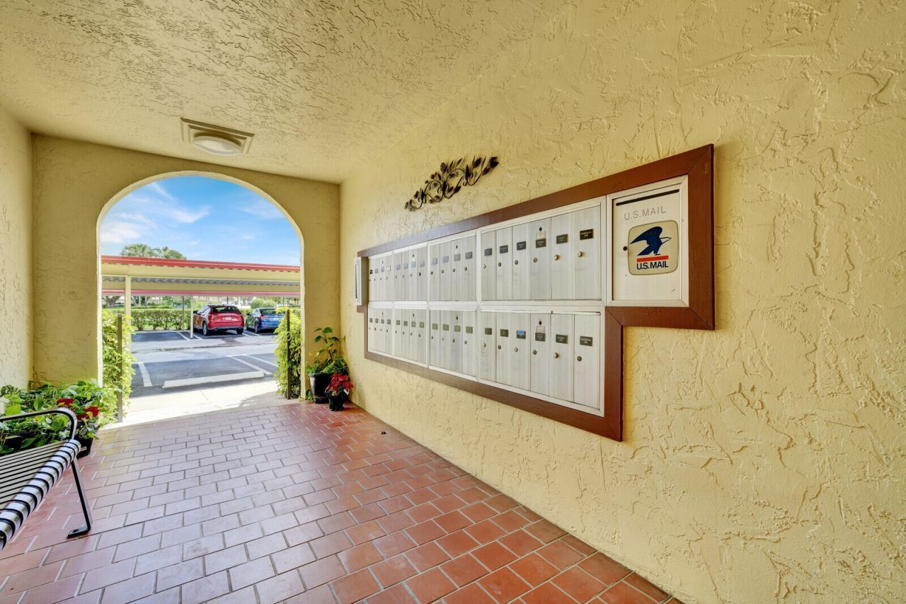 23277 Barwood Lane N, Unit Apt 107, Boca Raton, FL 33428 Photo