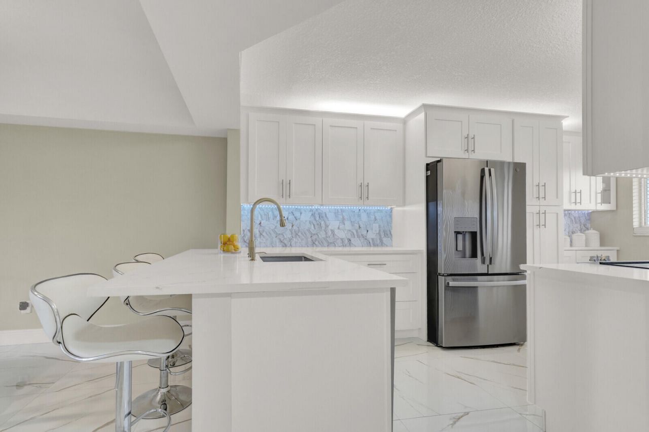 23277 Barwood Lane N, Unit Apt 107, Boca Raton, FL 33428 Photo