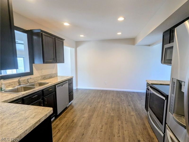 1045 E 347th Street, Eastlake, OH 44095 Photo 13