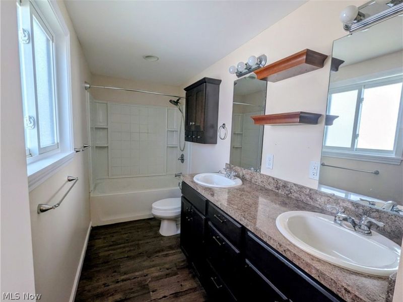 1045 E 347th Street, Eastlake, OH 44095 Photo 20