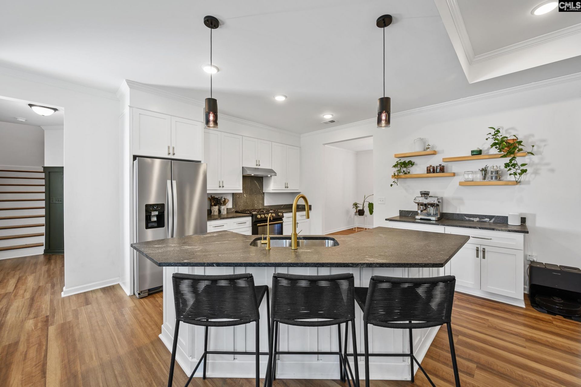 1305 Ridgeway Road Photo 7