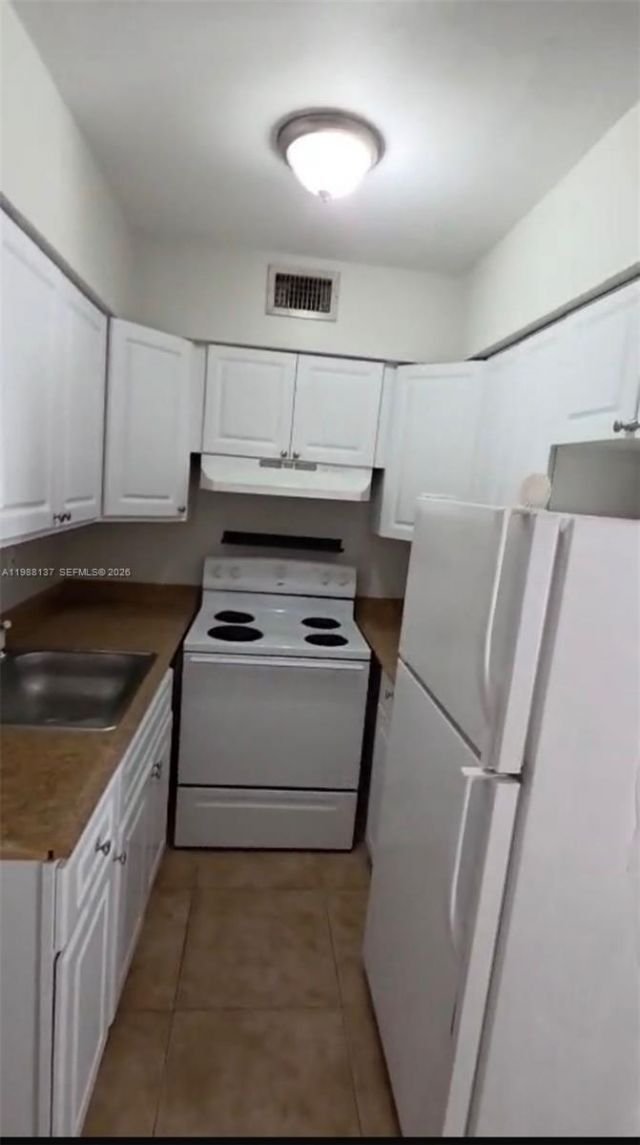 3031 NE 21 Ter, Unit 2, Oakland Park, FL 33306 Photo