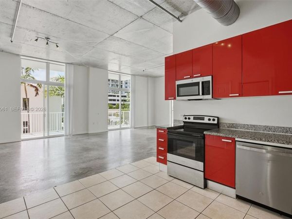2100 Van Buren St, Unit 319, Hollywood, FL 33020