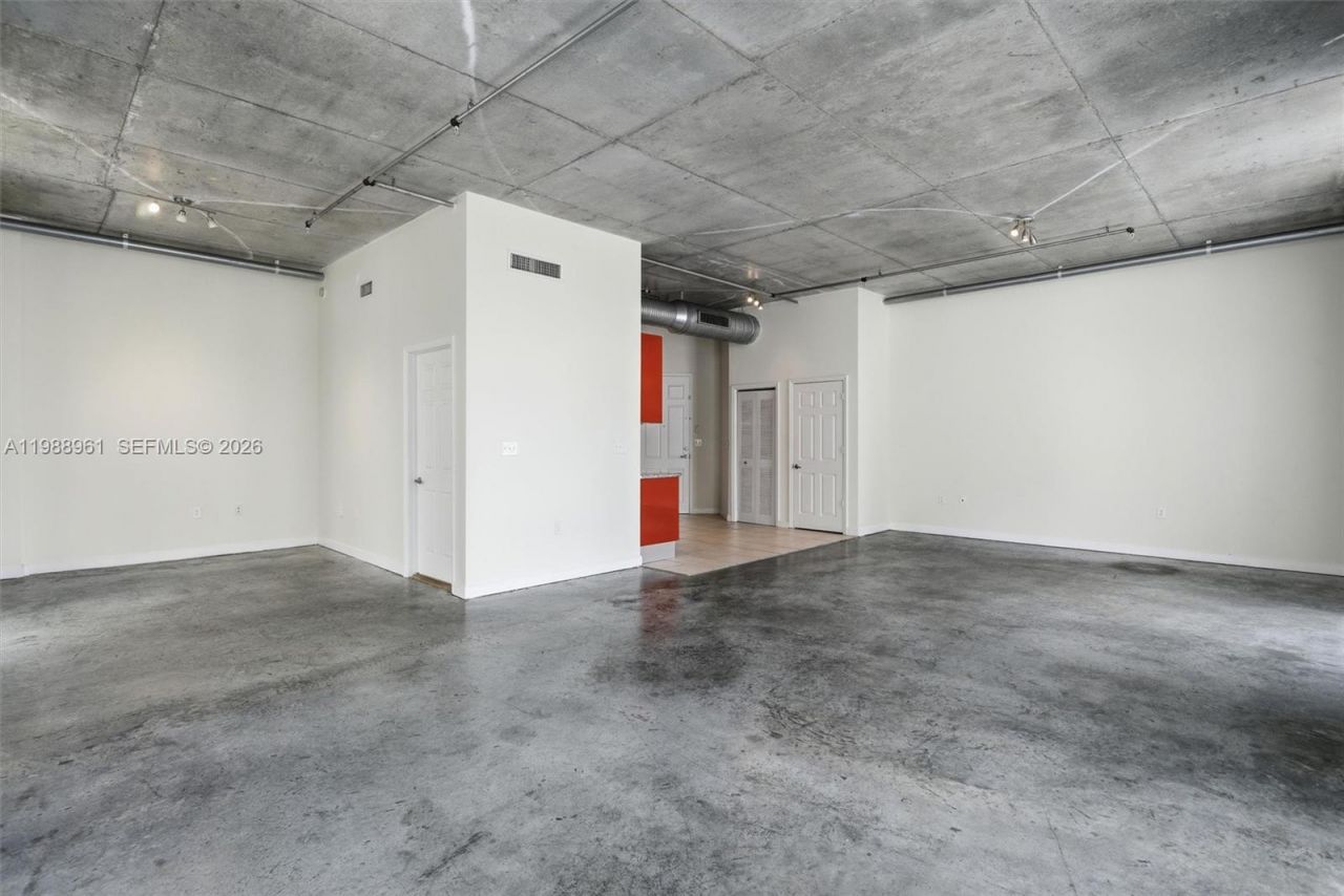 2100 Van Buren St, Unit 319, Hollywood, FL 33020 Photo