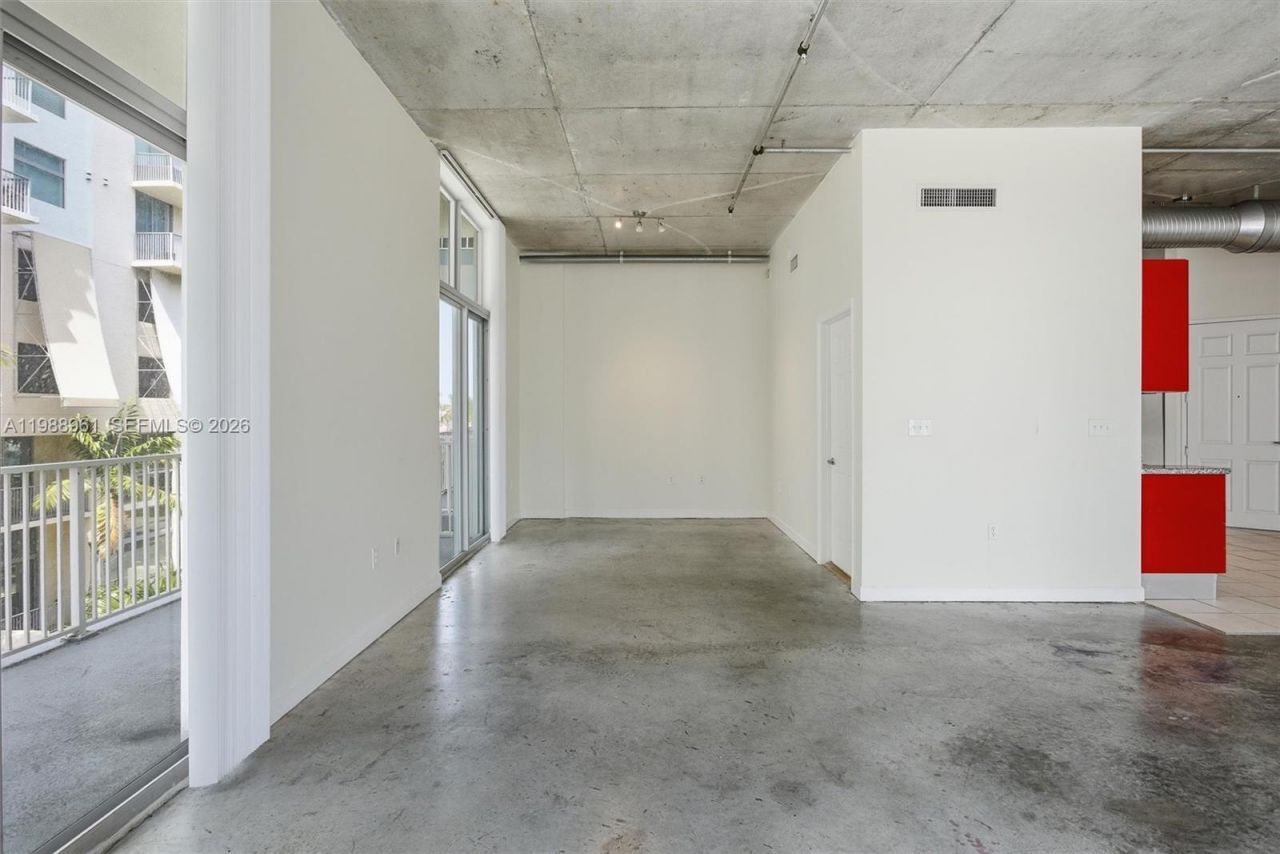 2100 Van Buren St, Unit 319, Hollywood, FL 33020 Photo