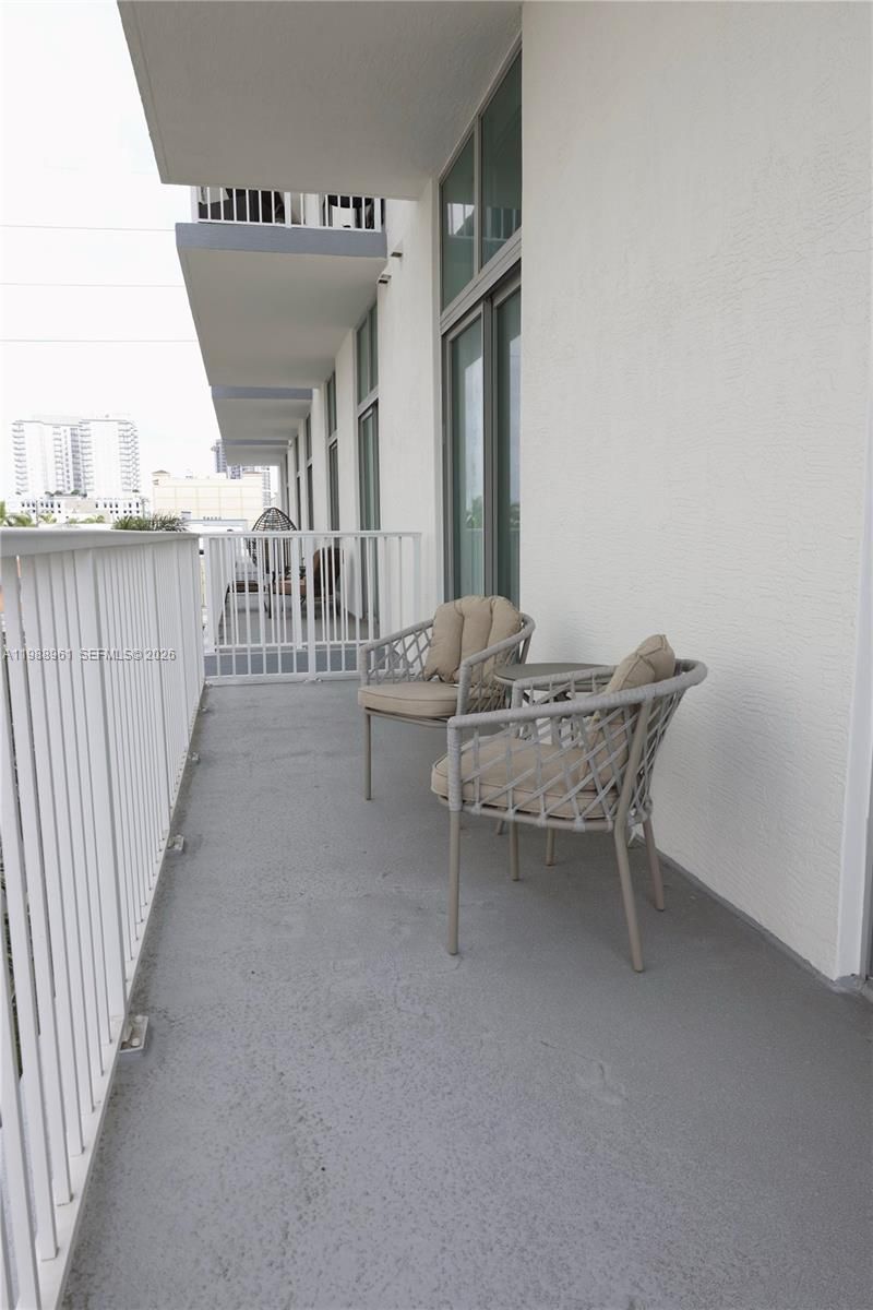 2100 Van Buren St , Unit 319, Hollywood, FL 33020 Photo