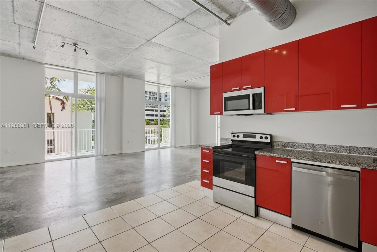 2100 Van Buren St, Unit 319, Hollywood, FL 33020 Photo