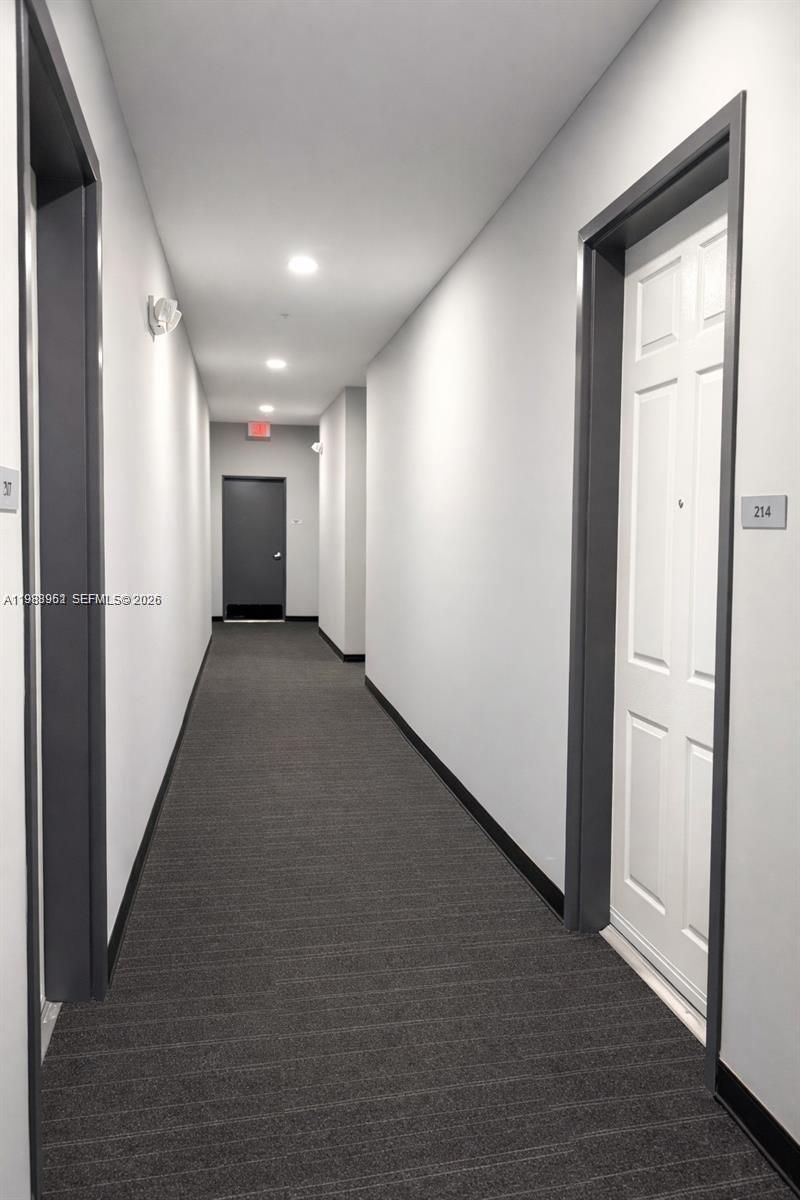 2100 Van Buren St , Unit 319, Hollywood, FL 33020 Photo