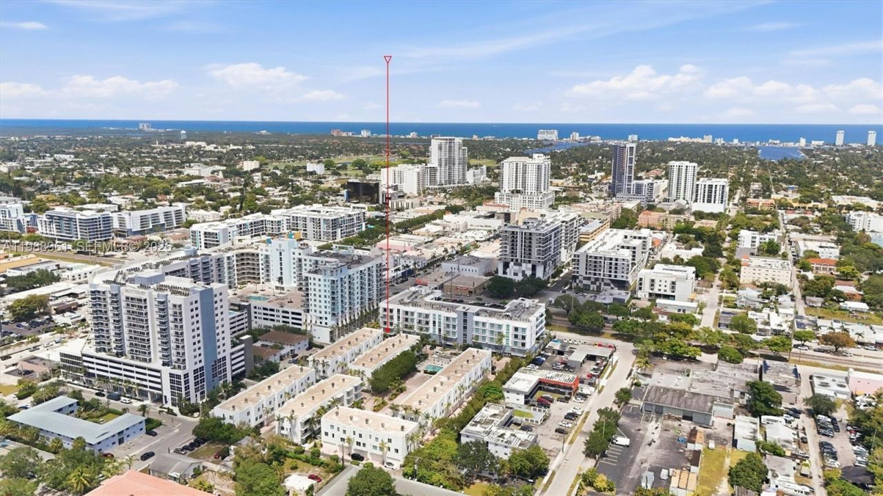 2100 Van Buren St, Unit 319, Hollywood, FL 33020 Photo