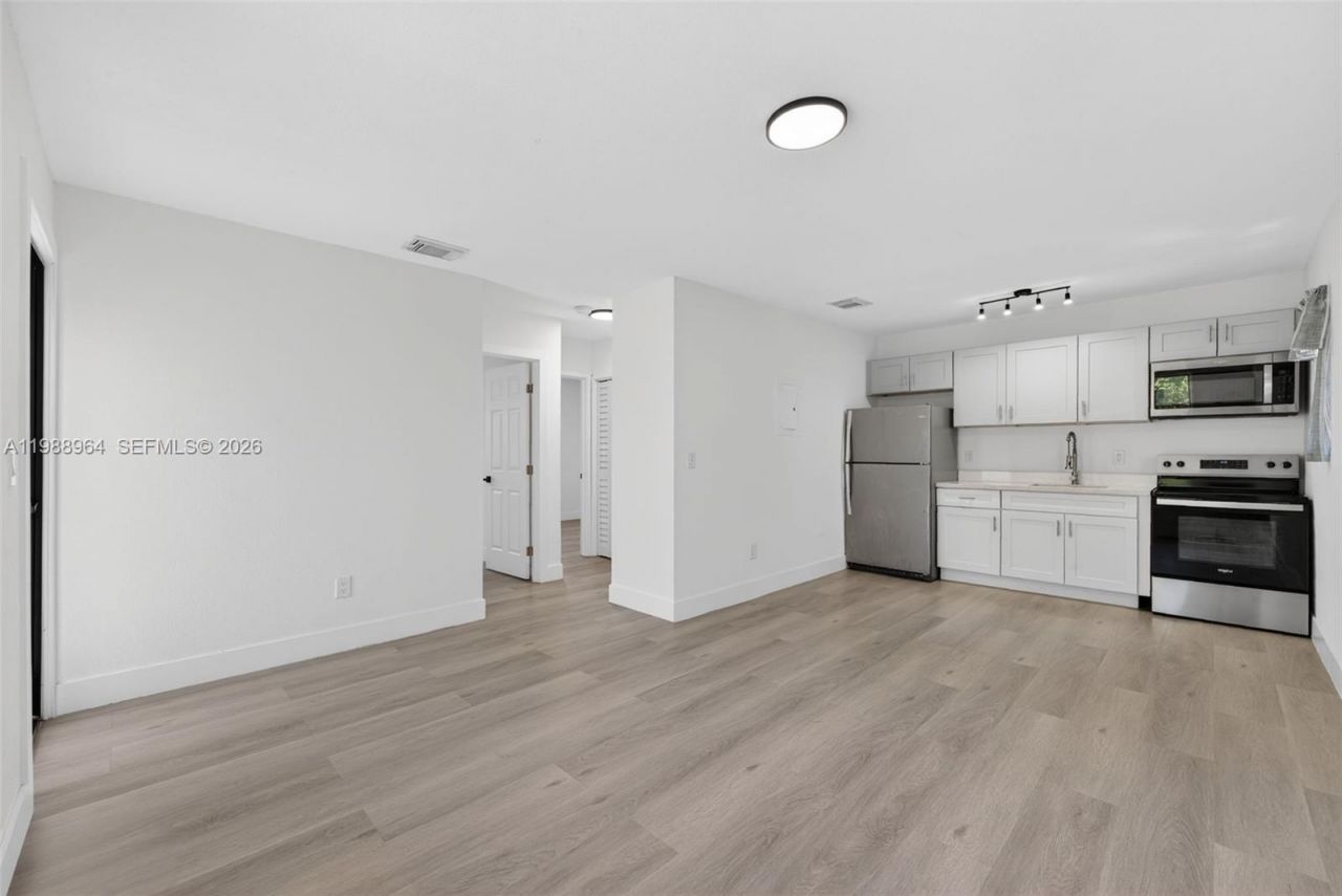 37 NW 59th St, Unit 7, Miami, FL 33127 Photo