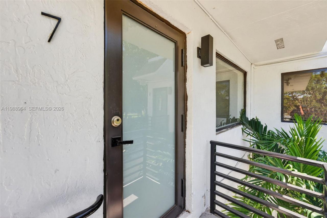 37 NW 59th St, Unit 7, Miami, FL 33127 Photo