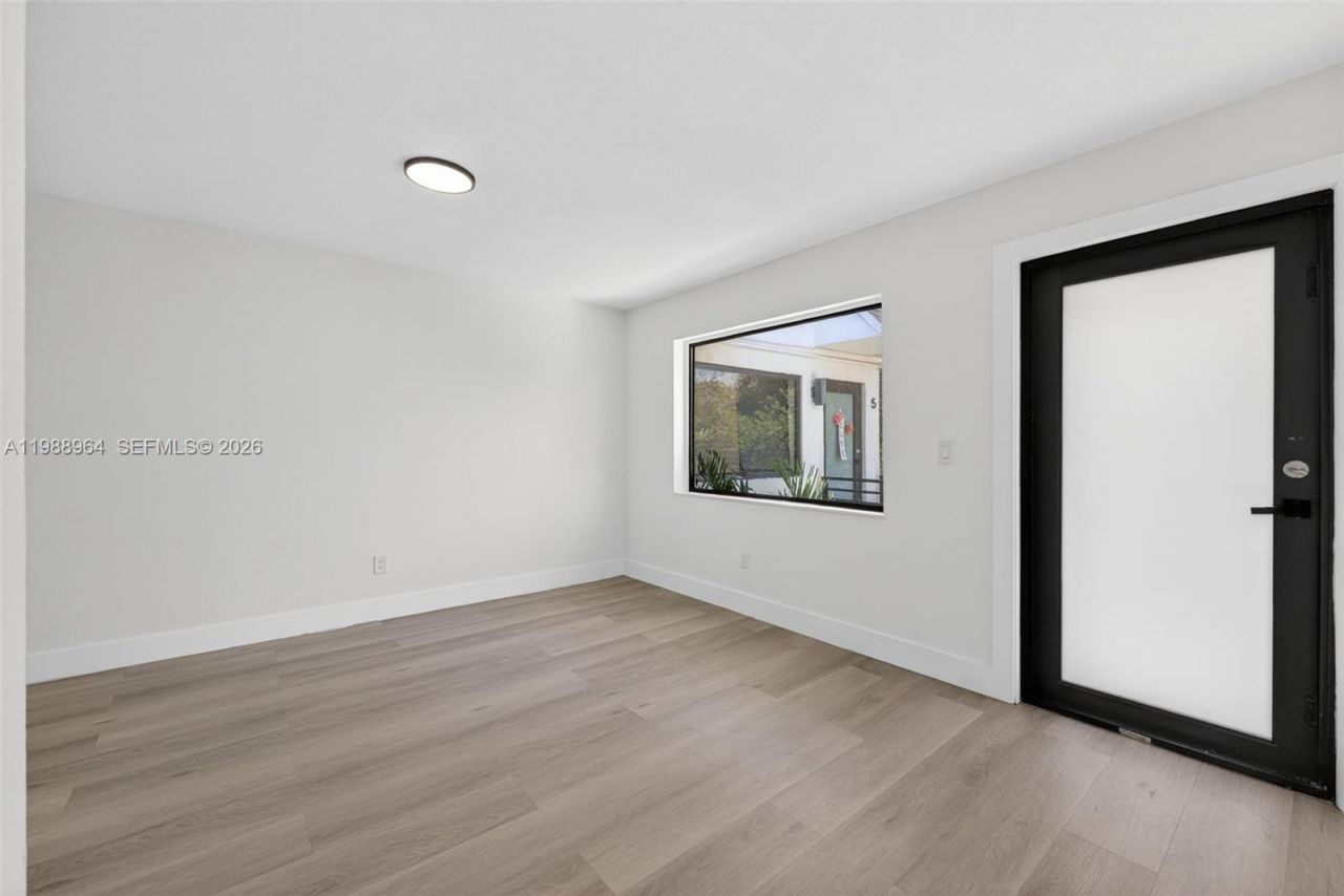 37 NW 59th St, Unit 7, Miami, FL 33127 Photo