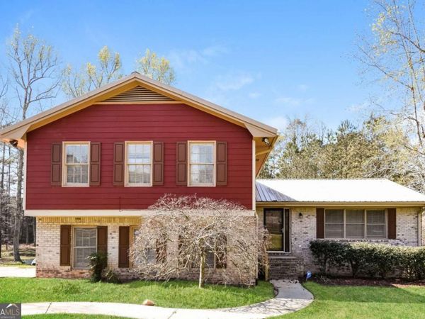 2069 Christian Circle SE, Conyers, GA 30013