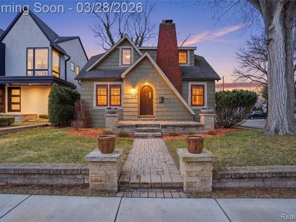 339 Wesley Street, Rochester, MI 48307