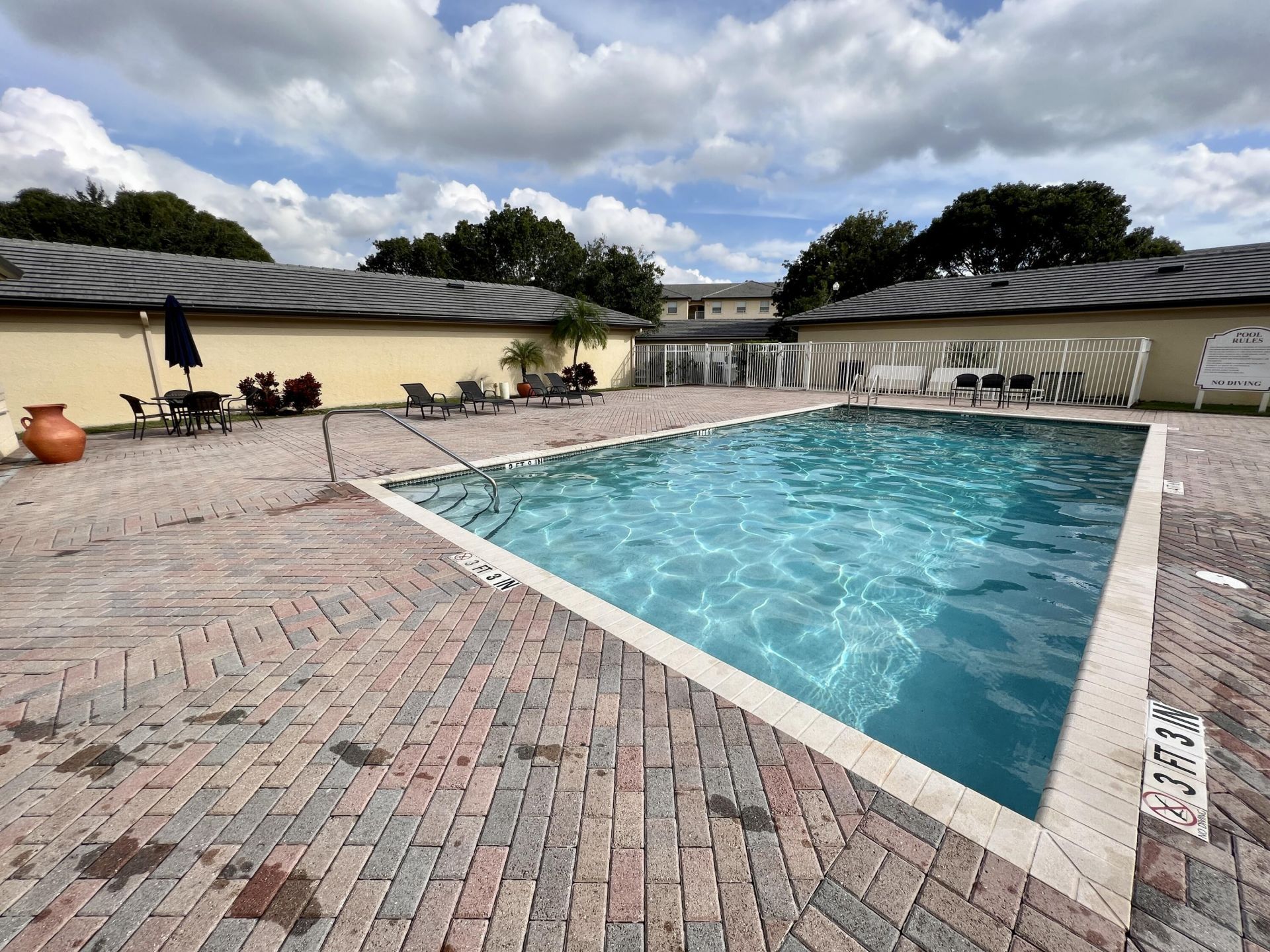 2040 Greenview Shores Boulevard, Unit 214, Wellington, FL 33414 Photo