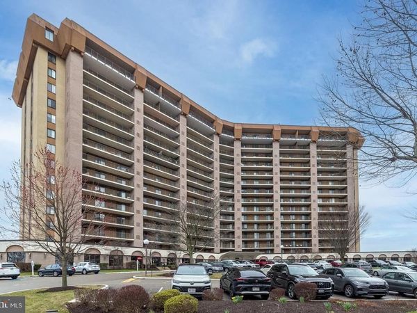 10204 VALLEY FORGE CIRCLE, Unit 204, KING OF PRUSSIA, PA 19406