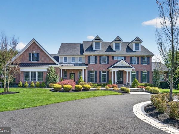 106 ASHLEY COURT, MOORESTOWN, NJ 08057