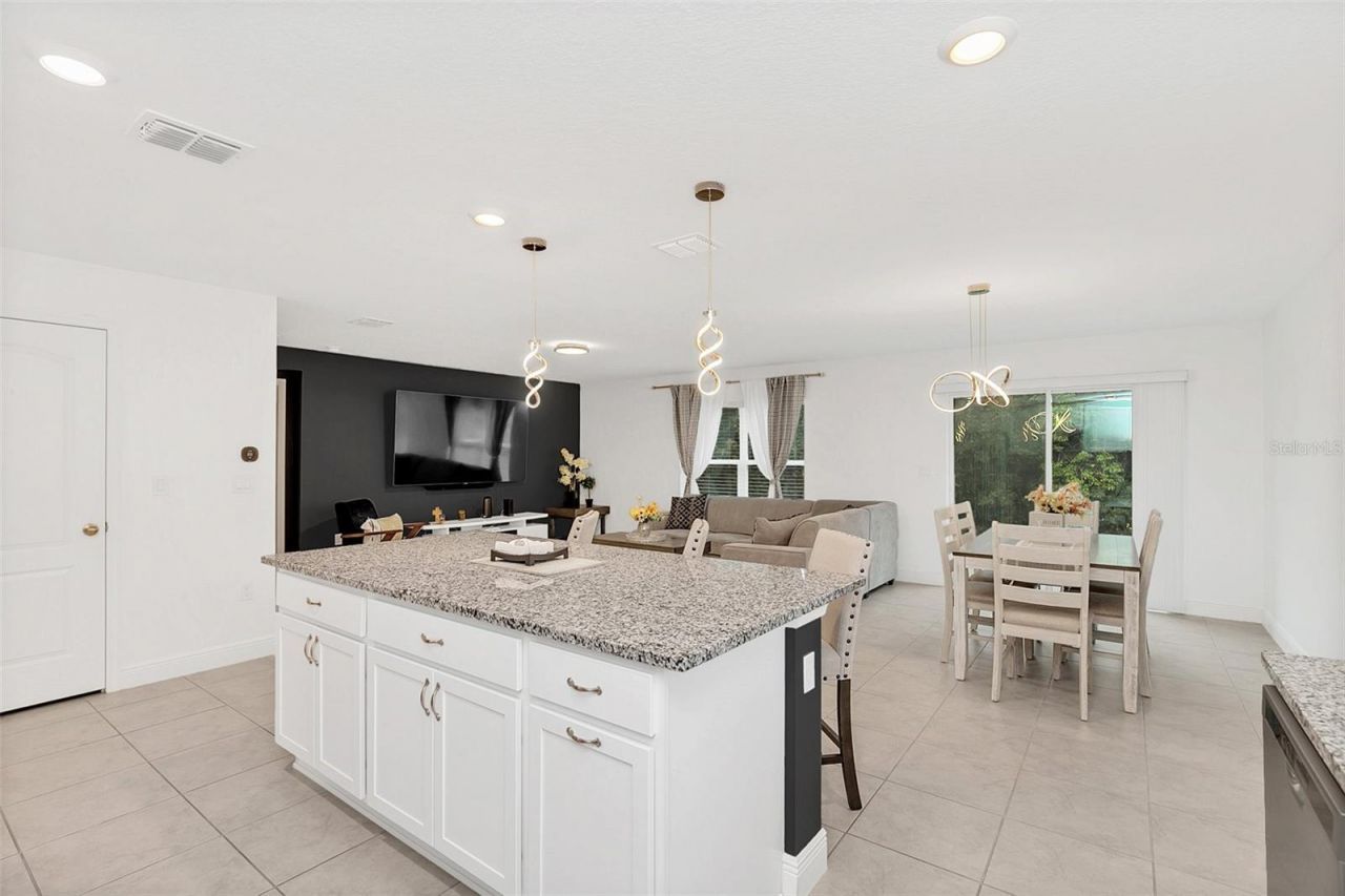 1877 River Crest Avenue , Saint Cloud, FL 34771 Photo