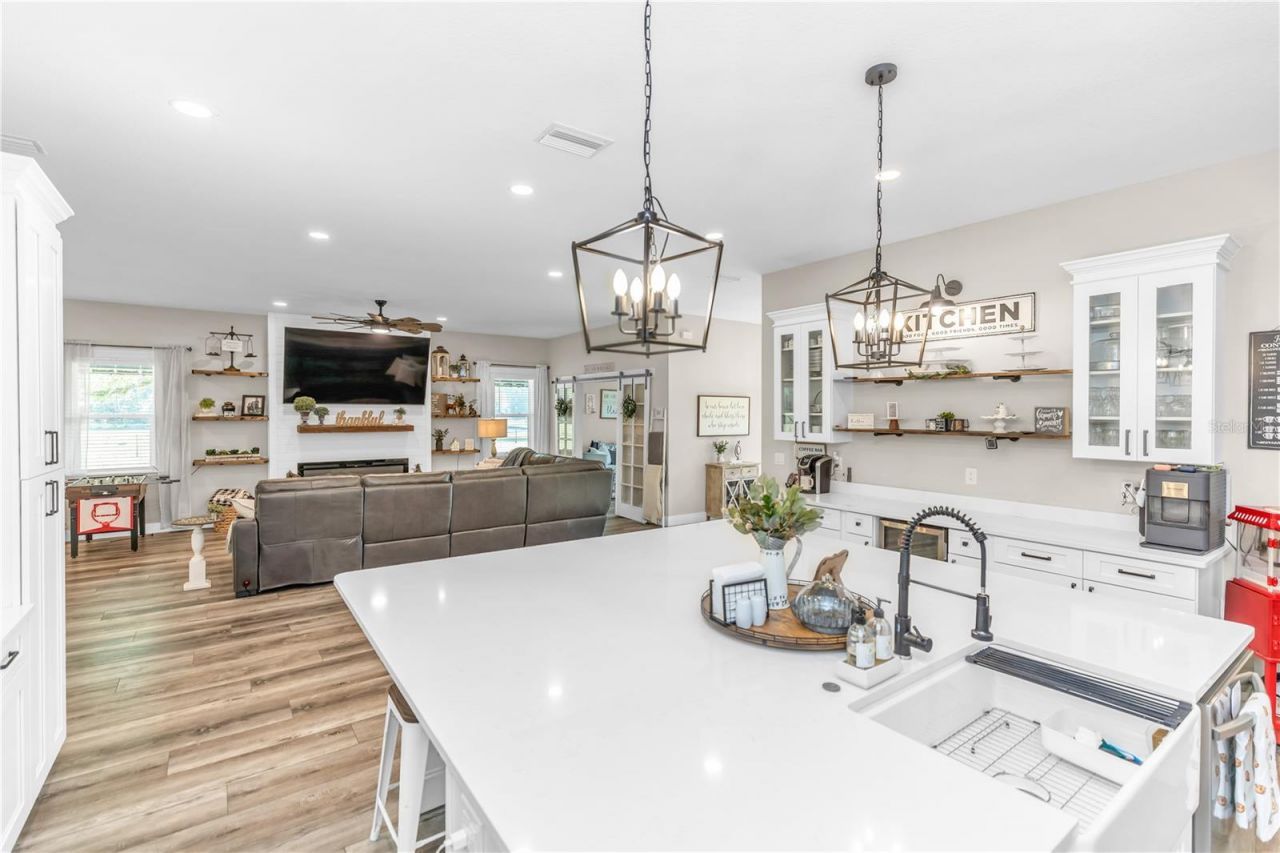 171 River Oaks Drive , Osteen, FL 32764 Photo