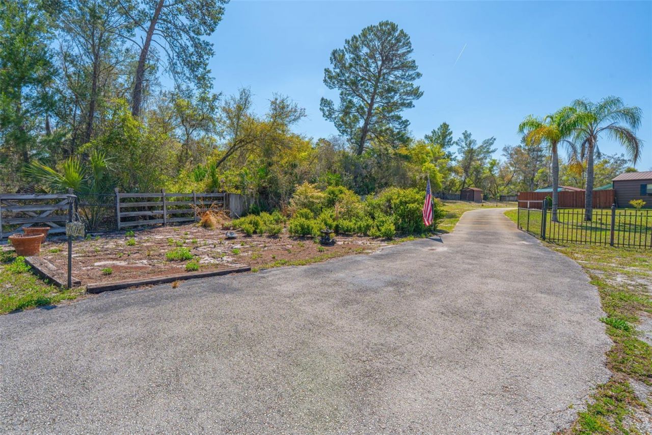 100 Wild Horse Run , Deltona, FL 32738 Photo