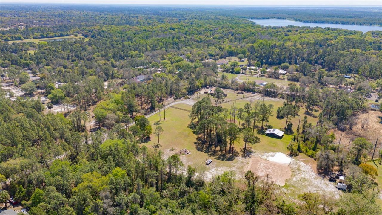 100 Wild Horse Run , Deltona, FL 32738 Photo