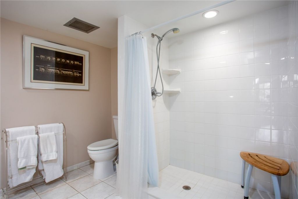 1845 Tarpon Lane, Unit G101, Vero Beach, FL 32960 Photo