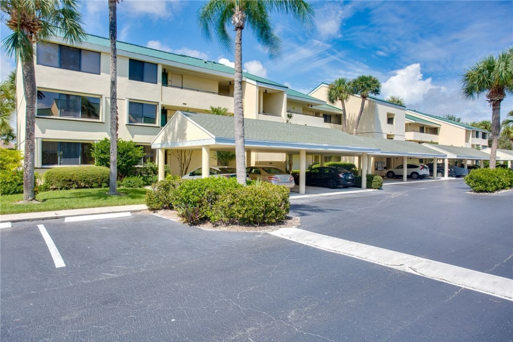 1845 Tarpon Lane, Unit G101, Vero Beach, FL 32960 Photo
