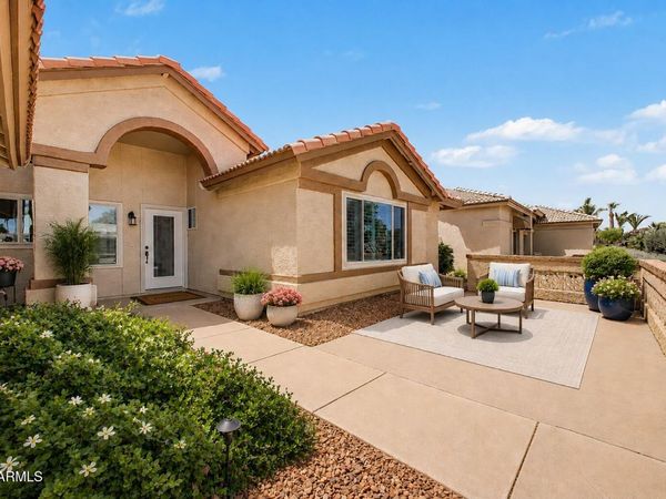 26034 S HOLLYGREEN Drive, Sun Lakes, AZ 85248