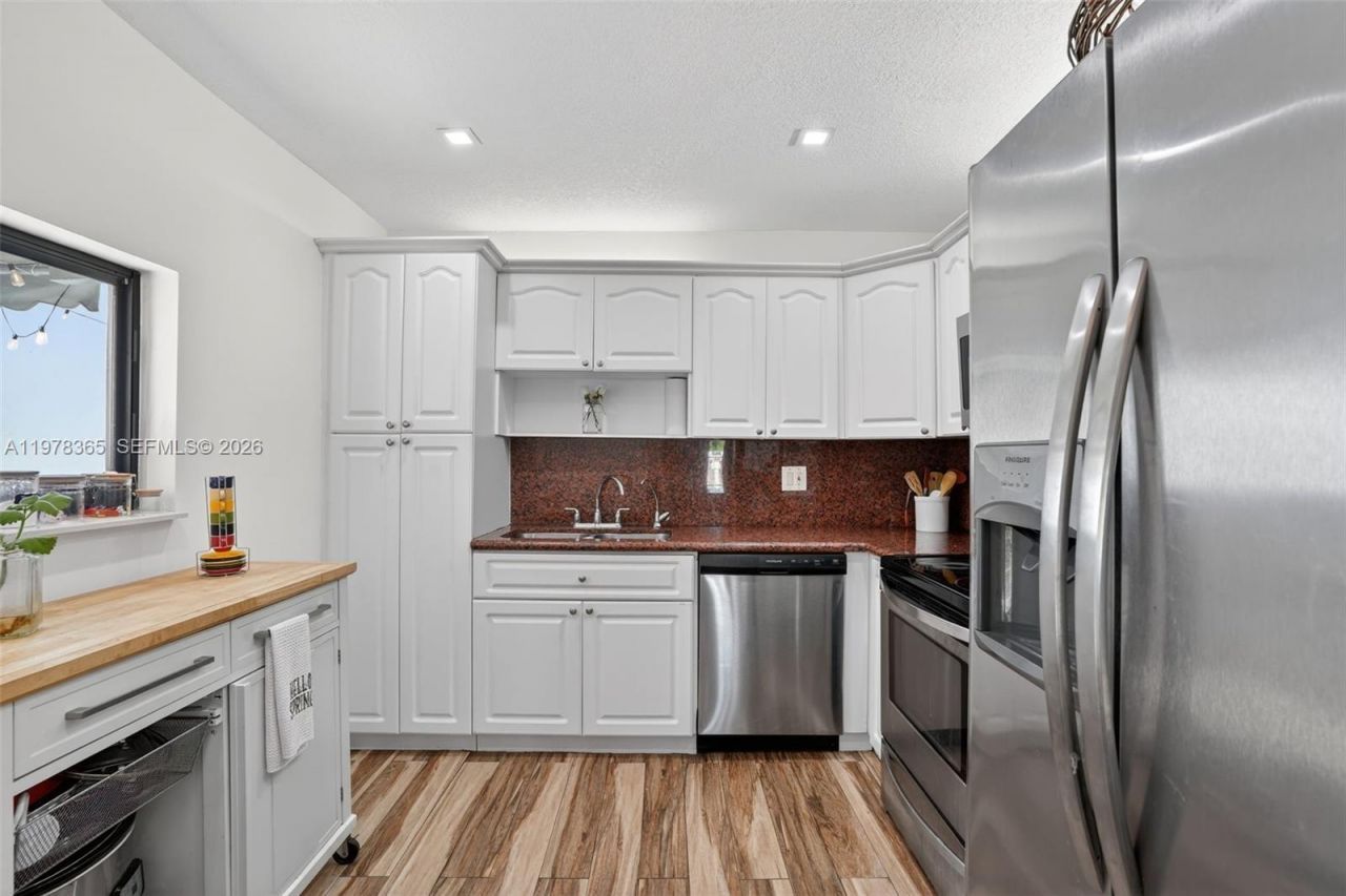 7016 SW 103rd Pl , Miami, FL 33173 Photo