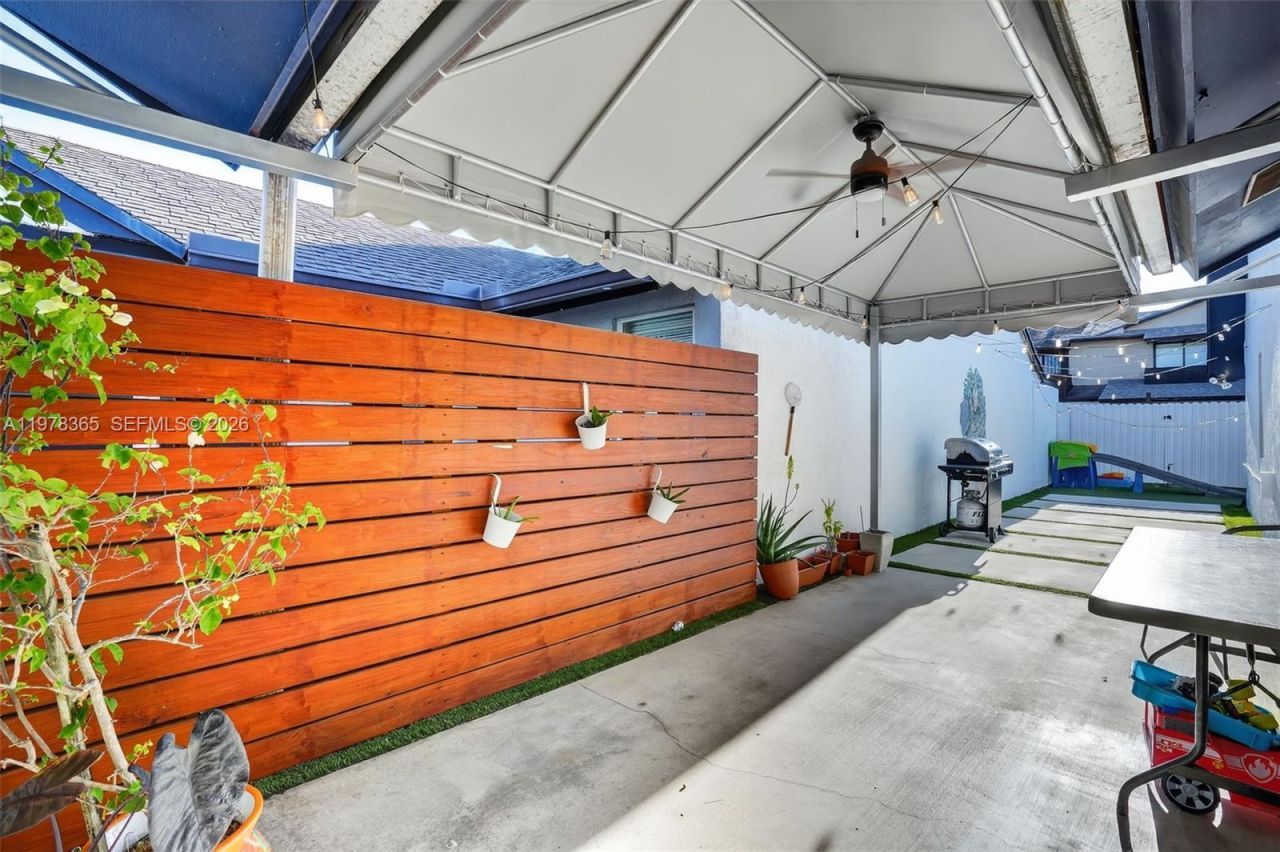 7016 SW 103rd Pl , Miami, FL 33173 Photo