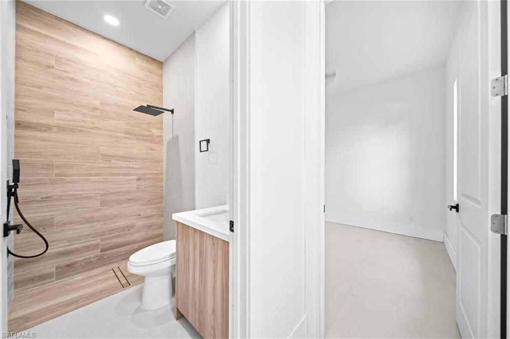 1805 W 10th St , Lehigh Acres, FL 33972 Photo