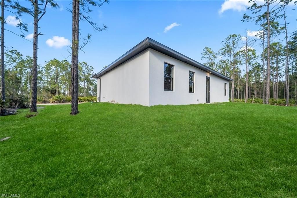 1805 W 10th St , Lehigh Acres, FL 33972 Photo